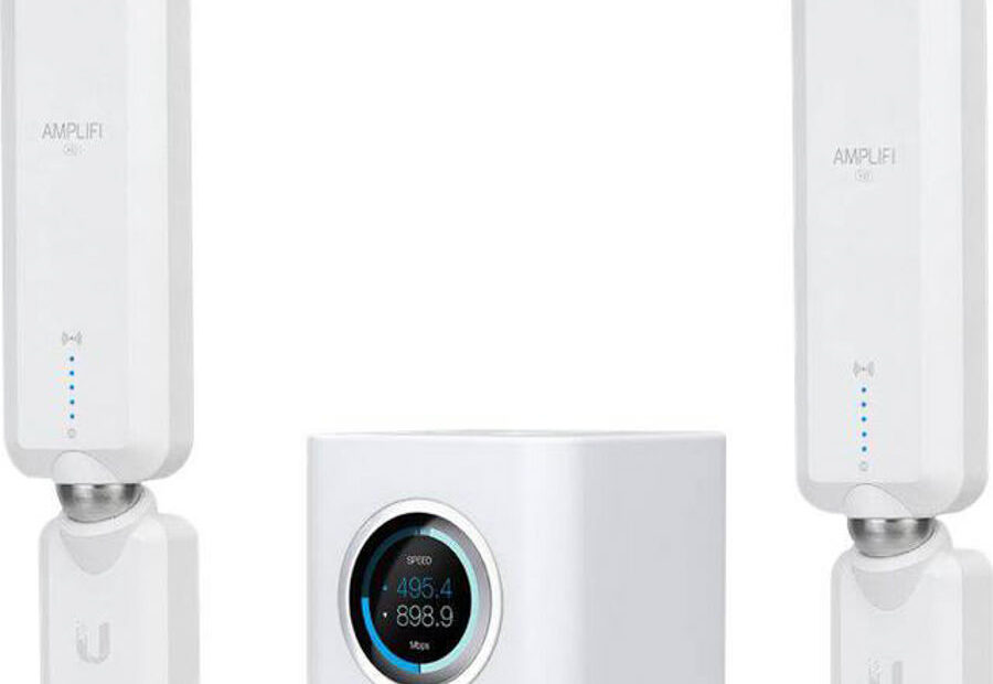 Ubiquiti router and Mesh WiFi units